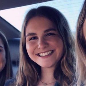 Meet your Posher, Kassidy